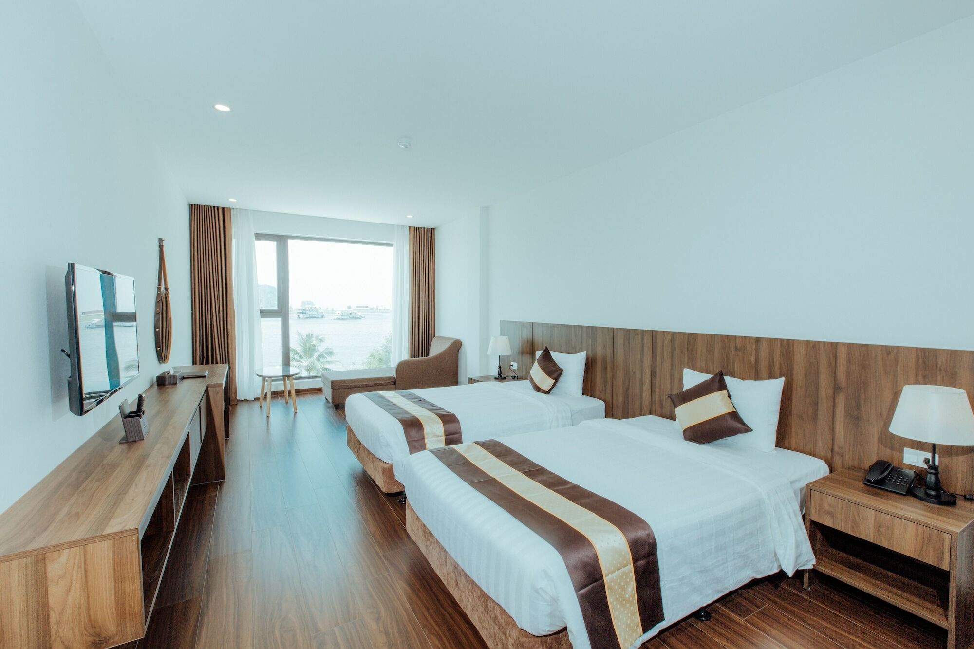 Sun Bay Tuan Chau Hotel Ха Лонг Екстериор снимка