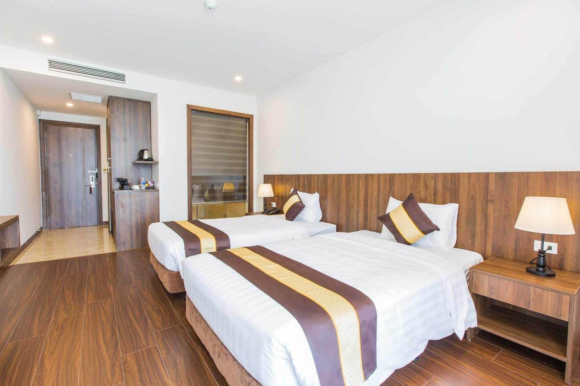 Sun Bay Tuan Chau Hotel Ха Лонг Екстериор снимка